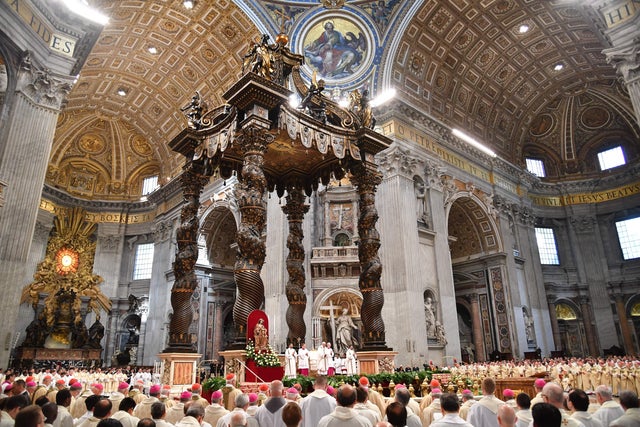 VATICAN-POPE-MASS-HOLY-THURDSAY 