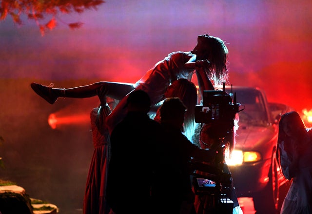 2017 American Music Awards - Show