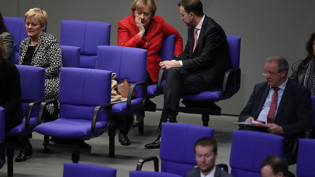 Bundestag Meets For First Time Since Coalition Failure 