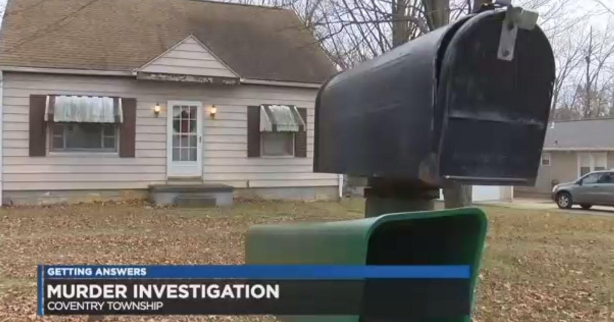 Cops Ohio woman killed husband, lived with dismembered remains for