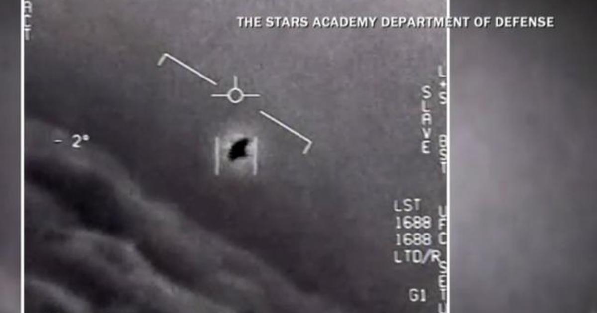 Look at That Thing': Footage Shows Pilots Spotting Unknown Object - The New  York Times