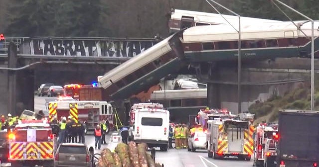 911 calls released from deadly Amtrak train derailment - CBS News