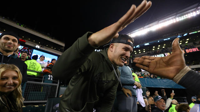 Mike Trout offers his opinion on the Eagles Super Bowl chances