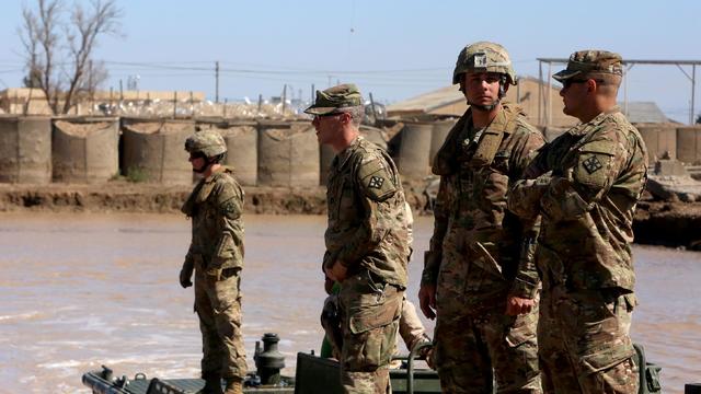 IRAQ-US-POLITICS-SECURITY-DEFENCE-BRIDGES 