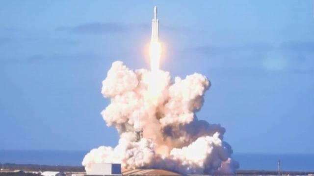 cbsn-fusion-watch-spacex-falcon-heavy-launch-today-2018-02-06-thumbnail-1496872-640x360.jpg 