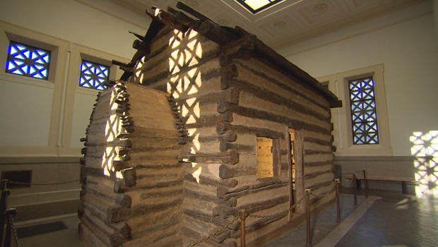 abraham-lincoln-birthplace-symbolic-cabin-620.jpg 