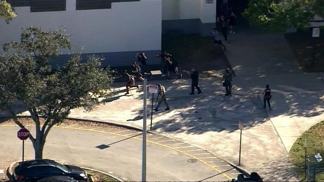 0215-ctm-flschoolshooting-glor-1502721-640x360.jpg