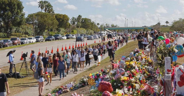 Parkland students express feelings about returning to school after ...