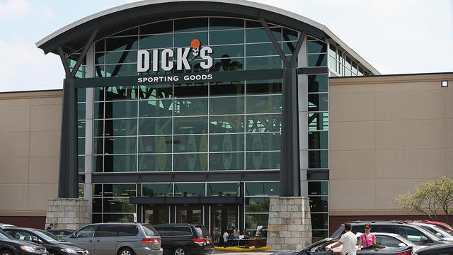 dicks-sporting-goods-store.jpg 