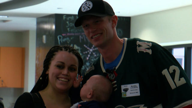 minnesota-wilds-eric-staal-visits-childrens-hospitals.jpg 