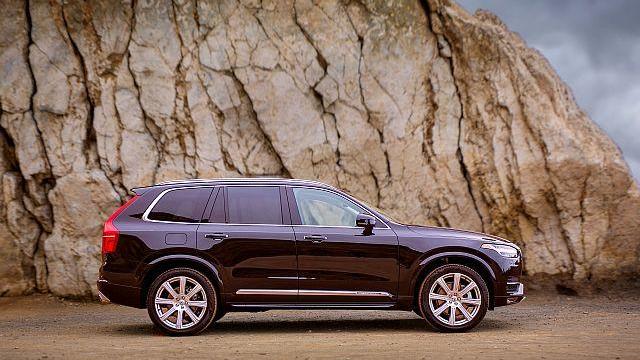 volvo-xc90.jpg 