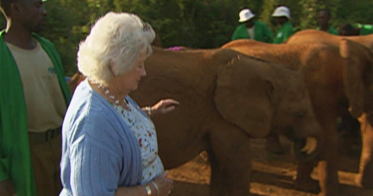 Daphne Sheldrick: Saying goodbye to the queen of the elephants - CBS News