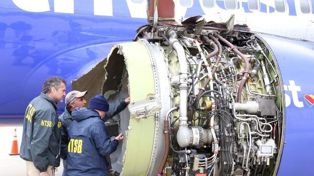 cbsn-fusion-how-a-southwest-airlines-plane-landed-despite-an-engine-explosion-thumbnail-1549505-640x360.jpg 