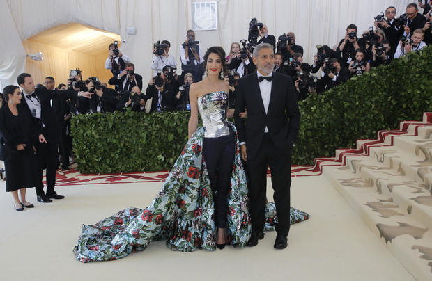 The Met Gala 2018 “Heavenly Bodies: Fashion and the Catholic Imagination” 