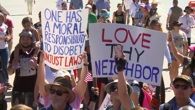 180617-en-texas-protest-01.png 