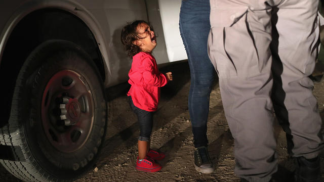 child-separated-border.jpg 