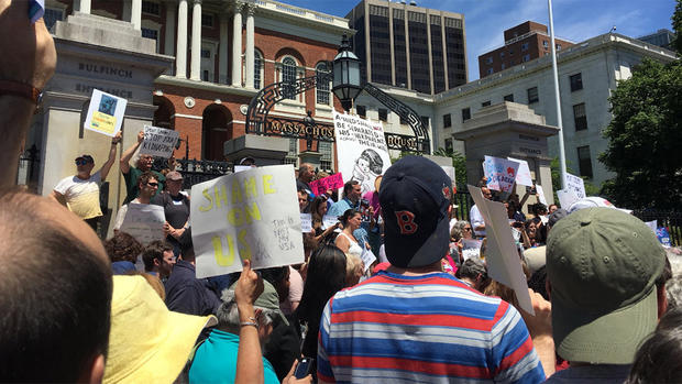 state house immigration rally 