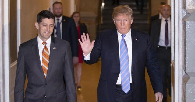 Trump huddles with GOP lawmakers as border policy outrage grows - CBS News