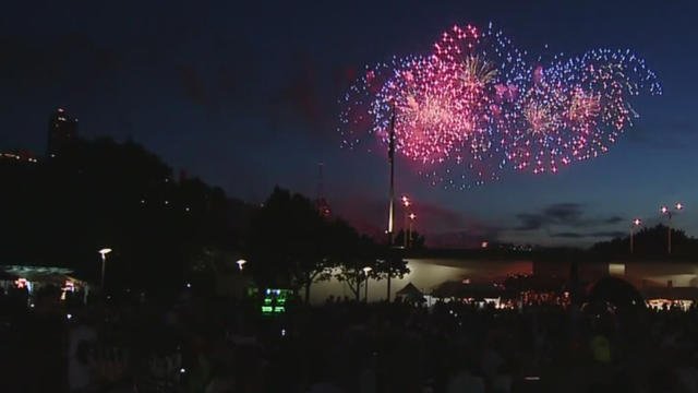 point-state-park-fireworks-4th-of-july.jpg 