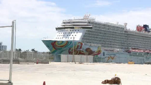cruiseship.jpg 