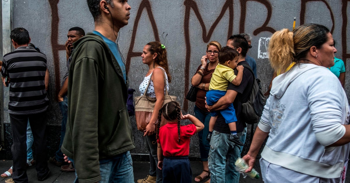 Venezuela's inflation on track to top 1 million percent, IMF says - CBS ...