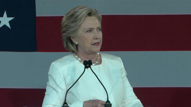 1102-cbns-clintonavoidingemails-1169527-640x360.jpg 