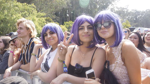 girls-with-purple-hair.jpg 