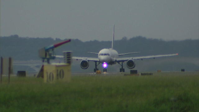 ctm-0821-travel-insurance-plane.jpg 