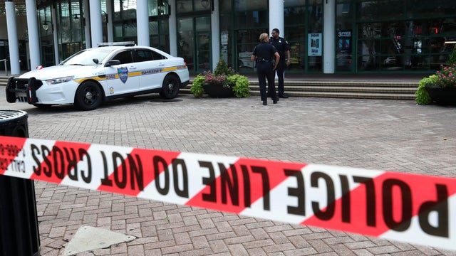 Mall Shooting Florida 