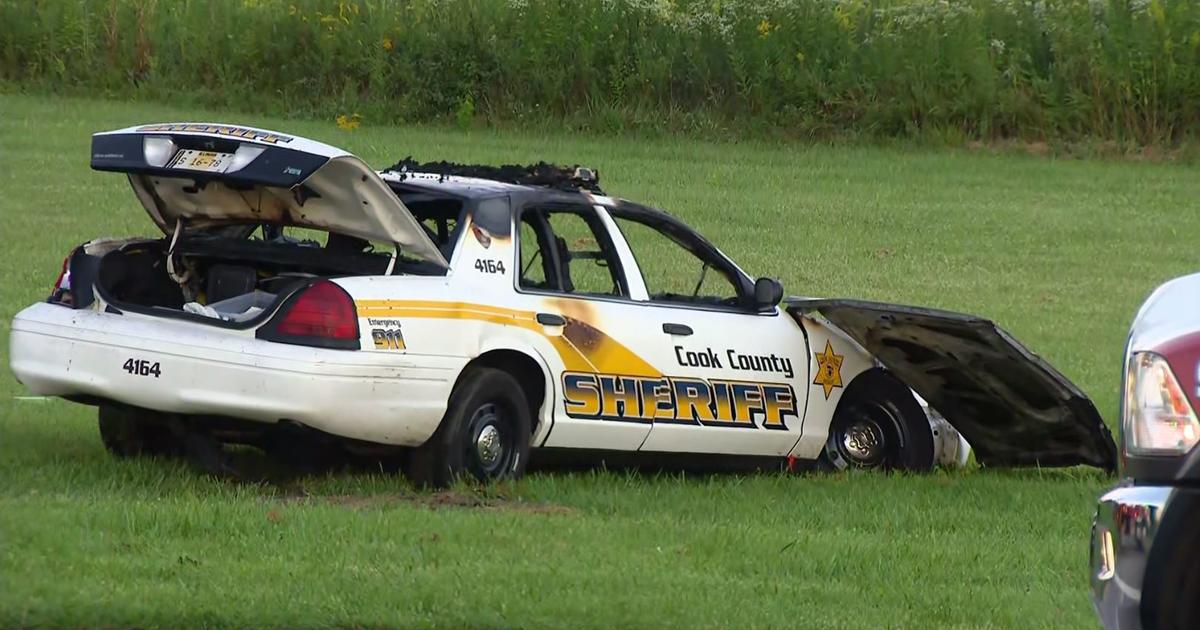 Good Samaritan Pulls Sheriffs Officer Out Of Burning Squad Car After Hoffman Estates Crash