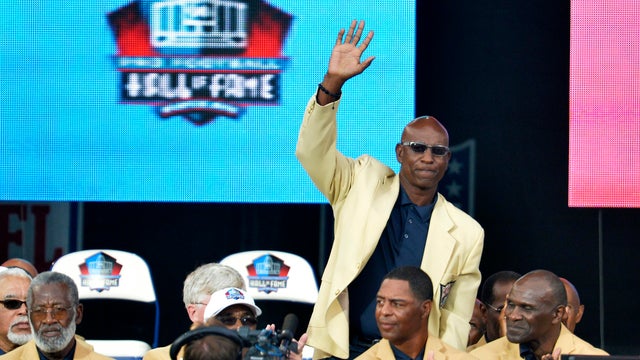 Hall of Fame Dispute Football 
