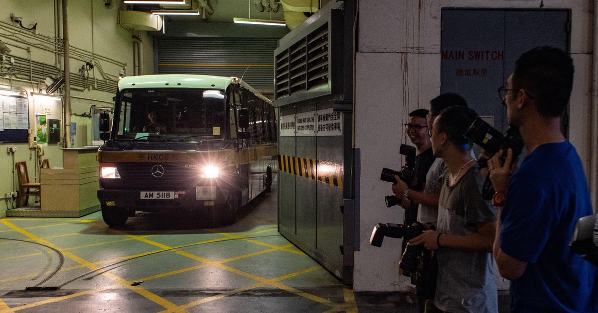 Hong Kong doctor Khaw Kim Sun gets life sentence in yoga ball carbon