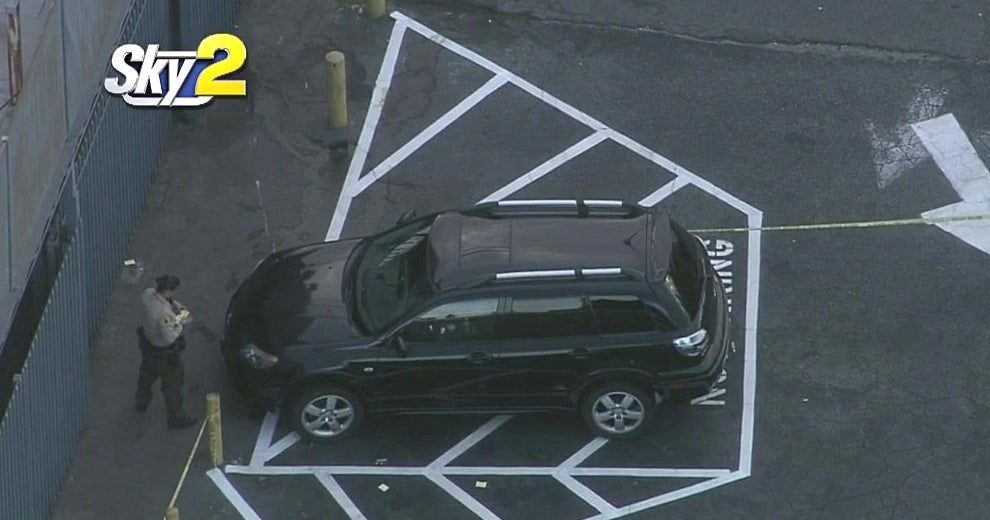 Girl, 17, Fatally Shot In Front Of Compton Liquor Store CBS Los Angeles