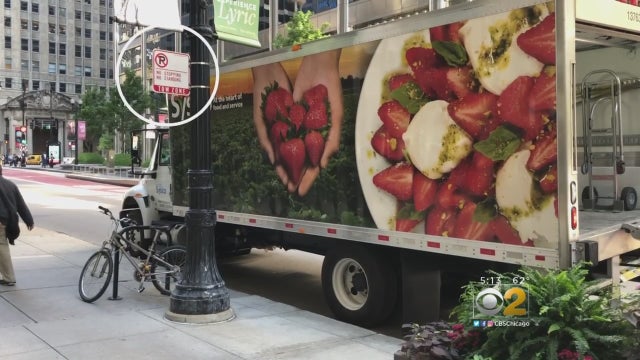 truck-in-no-stopping-zone.jpg 