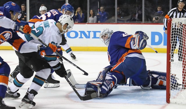 Islanders G Robin Lehner 