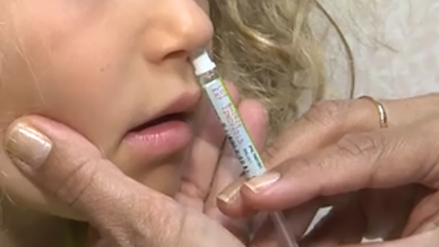 nasal-spray-flu-vaccine.png 
