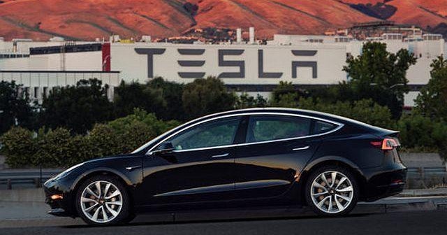 Tesla p120d top