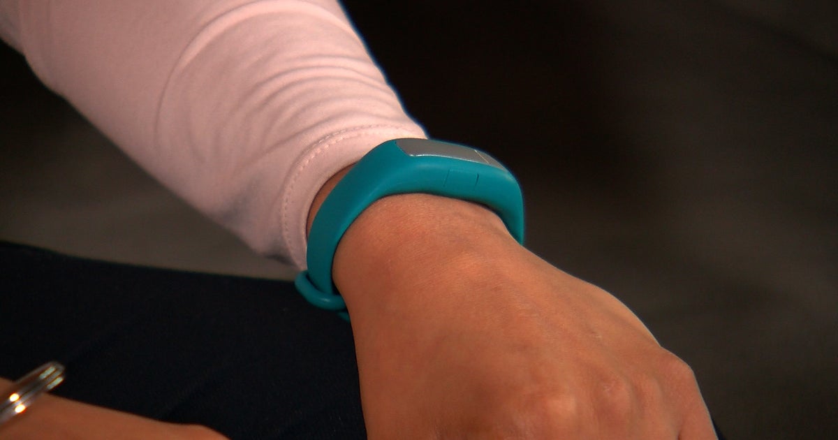 HabitAware Bracelet Can Help Break Your Bad Habits CBS Minnesota