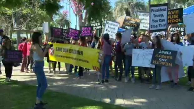 Dozens Of Beverly Hills High Students Rally Against Metro Extension 