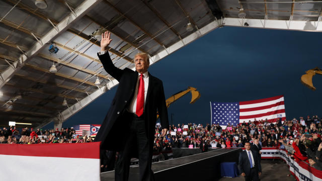 President Trump rallies with supporters in Lebanon Ohio 