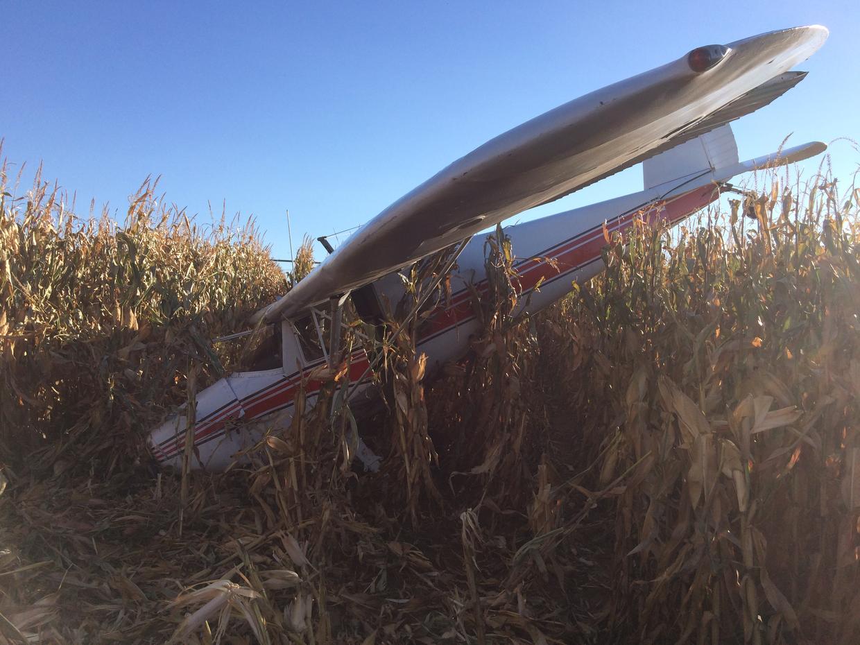 Two Walk Away From Plane Crash In Cornfield - CBS Colorado