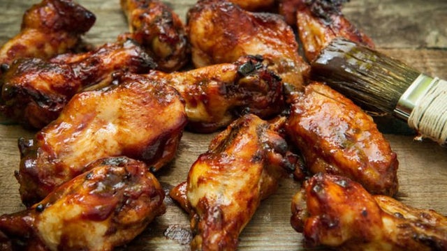 chicken_wings-1539609883-9007.jpg 