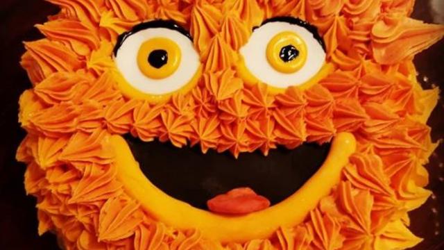 gritty-cake.jpg 