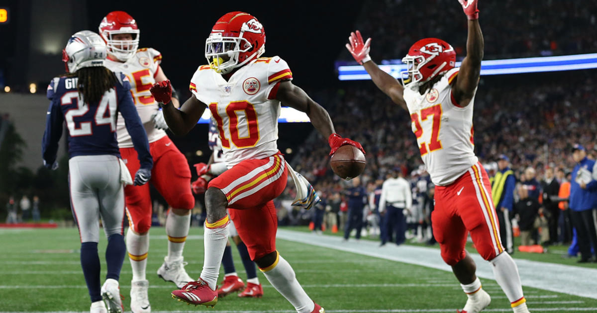 NFL Picks Week 7 Chiefs Bounce Back With Shootout Win Over Bengals