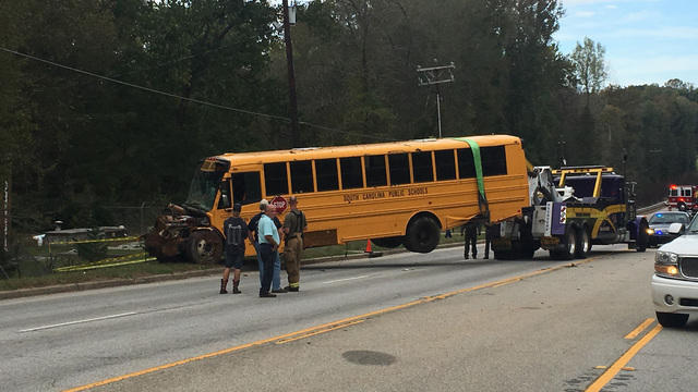 abbeville-school-bus-crash-south-carolina-2018-10-19.jpg 