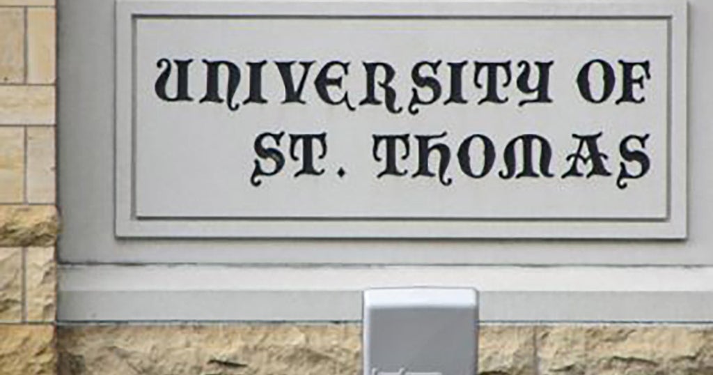 St. Thomas Law Students Offer To Represent Protesters For Free - CBS ...