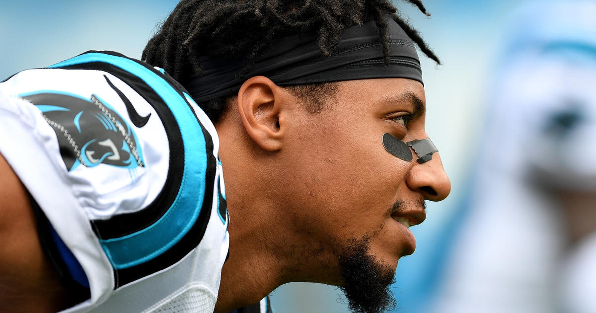 Eric Reid, Malcolm Jenkins exchange words before Panthers-Eagles