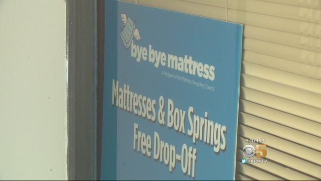 mattress_recycling_sign_102918.jpg 