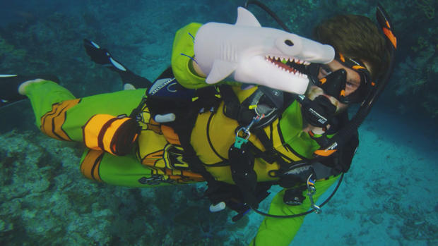 underwater-costume-contest-3.jpg 