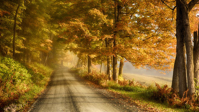 cloudland-road-in-vermont.jpg 